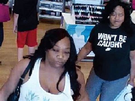 Lady Wearing Wont Be Caught T Shirt Filmed While Shoplifting Deputies Say Carrollwood Fl