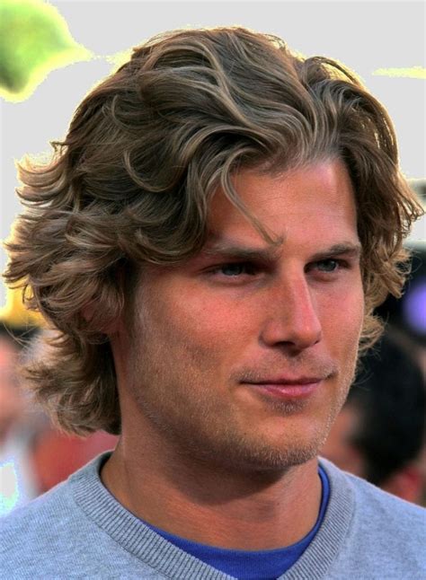 Top 15 Mens Wavy Hairstyles To Look Stylish And Fashionable Hairdo