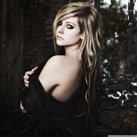 Avril Lavigne Goodbye Lullaby Ultra Hd Desktop Background Wallpaper For