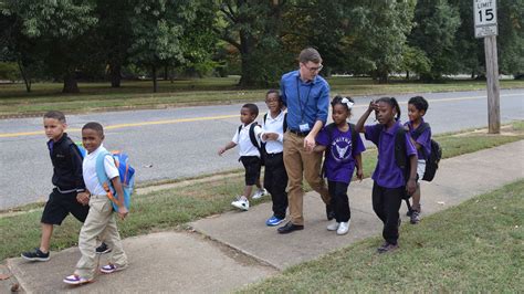 Heartwarming Pic Shows Teachers Walking Elementary School Students Home