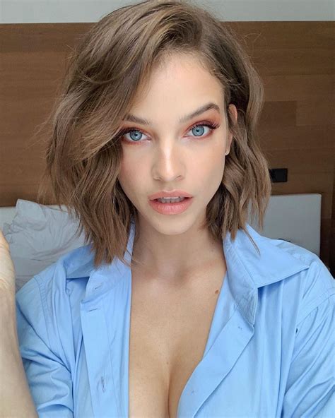 Meet Ash Brunette The A List Colour Trend Of Autumn 2019 Its Equal Parts Brown And Blonde