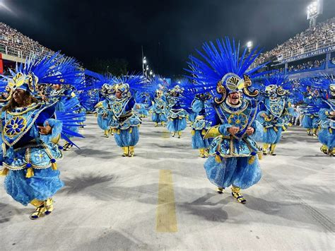 Carnaval 2023 Veja Trechos Dos Desfiles Das Escolas De Samba Do Rio De