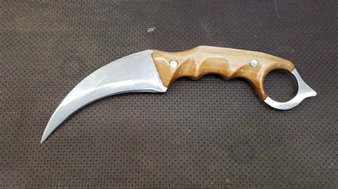 Making A Karambit Knife From An Old Saw Blade Youtube