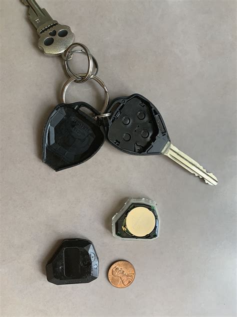Replace Battery Toyota Highlander Key Fob