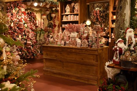 Christmas Store — Sewickley Creek Greenhouse