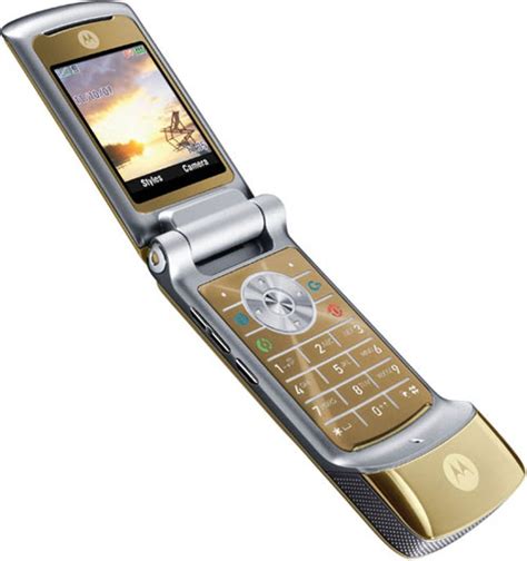 Motorola Krzr Gets The Midas Touch Cnet