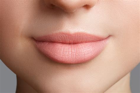 Surgical And Nonsurgical Options To Plump Up Your Lips Asps