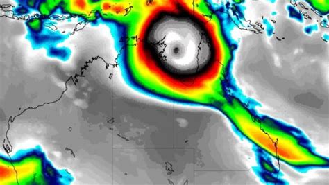Higgins Storm Chasing Predicts Cyclone Could ‘heavily Impact Nt And