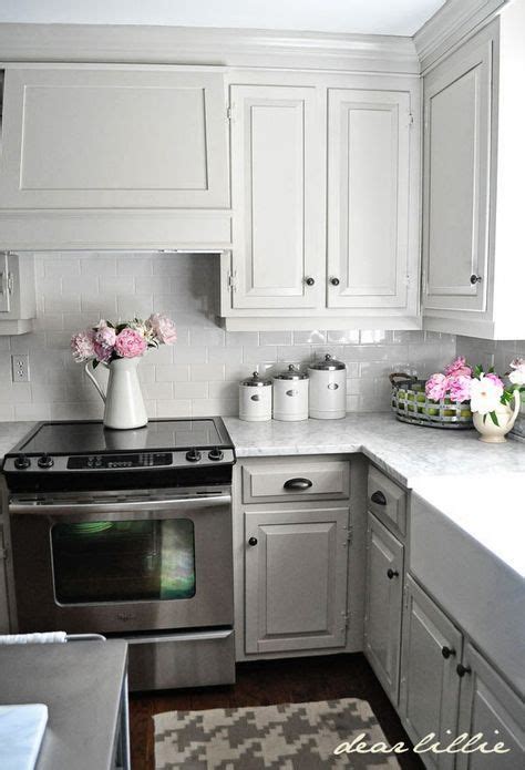 12 Gorgeous And Bright Light Gray Kitchens A Roundup Of Beautiful