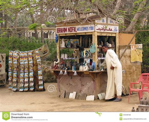 Top egypt gift & specialty shops: Egyptian souvenir shop editorial stock photo. Image of ...