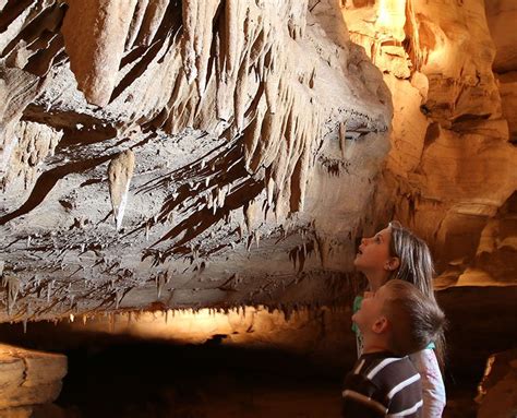 Discover Cumberland Caverns Things To Do In Tennessee In 2020