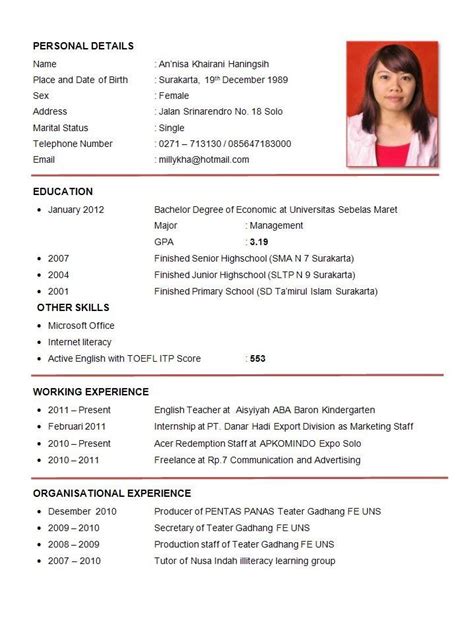 8+ cv templates curriculum vitae updated for 2019. Image result for download an example of a well written cv of freelancer writer in pdf | Job ...