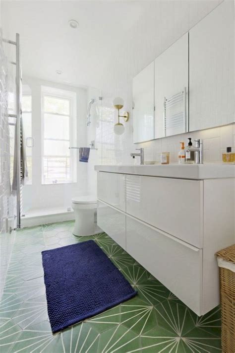 Small Bathroom Floor Tile Ideas Decoomo
