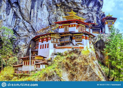 Paro Taktsang Also Known As The Tiger X27 S Nest Is A Prominent