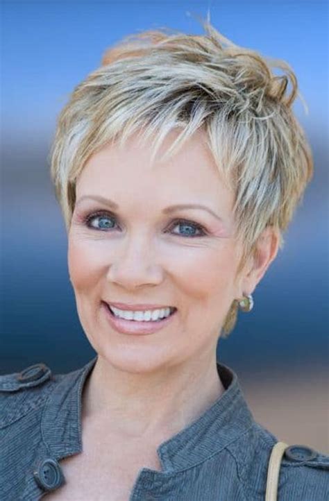 √short Haircuts For Women Over 60 2022 Short Haircuts That Make Women Over 60 Look Younger In