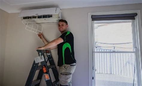 Connect with the best mini split contractors in your area who are experts at ductless hvac. Home Air Conditioner Repair Near me - I'm offering a service