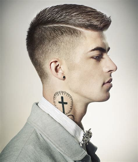 Pompadour + dégradé à blanc. Dégradé progressif - l'indémodable crescendo de la ...