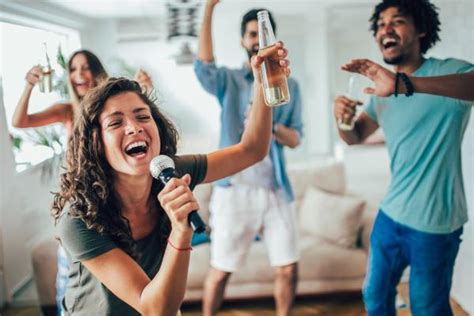 30 Juegos Para Fiestas De Adultos ¡perfectos Para Amigos