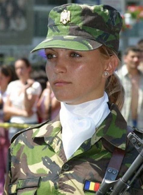 which country has the most beautiful female army soldiers 20 1 klyker