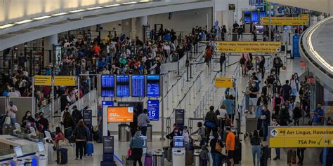 A Water Leak At Jfk Airport Caused Hundreds Of Flight Delays