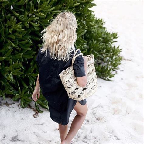 Shop This Instagram From Faithfullthebrand Packing For A Weekend Trip