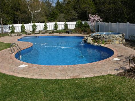 10 Different Stunning Pool Shapes And Designs