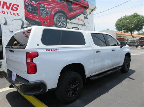 Chevy Silverado Leer 100xl And Nerf Bars Topperking Topperking