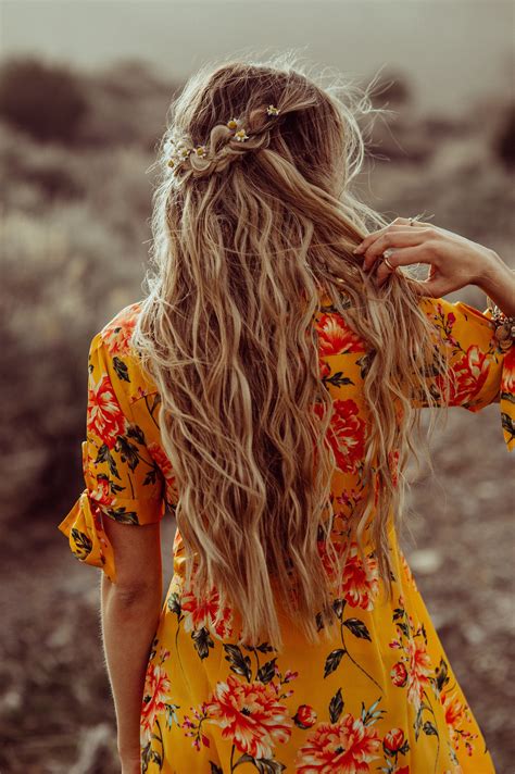 24 Boho Hairstyles With Bangs Hairstyle Catalog