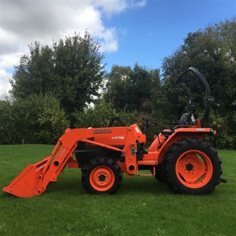 Kubota L3200 Compact Tractor With Loader Bertie Green