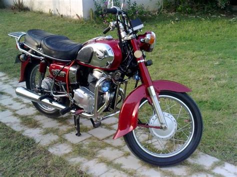 Motorcycles karachi, honda cd 200 reconditioned model 1983 complete return file (mere nam he) engine changed from dubai (original cdi sealed. For sale Honda 200cc road master is very urgent for sale ...