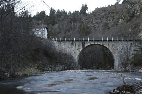 En Images Le Site Sauvage Des Gorges De La Dunière Un Patrimoine