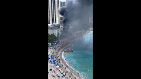 Surf Rack Fire In Waikiki Smoke Seen For Miles Youtube