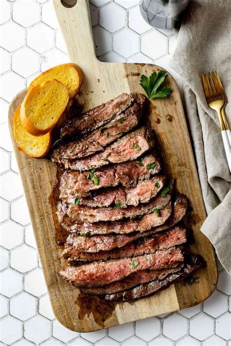How To Cook Beef Flank Steak Thekitchenknow