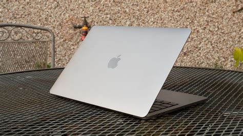 M1 Apple Macbook Pro 13in 2020 Review This Laptop Will Change The World