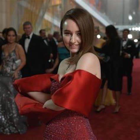 Kaitlyn Dever 2020 Oscars E Glambot