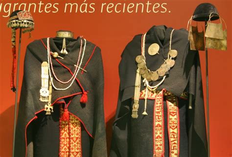 Pueblos Originarios De Chile Vestimenta Y Joyas