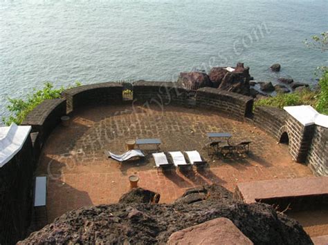 Tiracol Fort Situated On The Tiracol River Information On The Tirakol