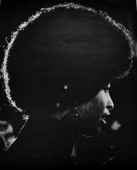 The History Of Natural Black Hair Plus How 2014 S Afro Has A Whole New Meaning Angela Davis