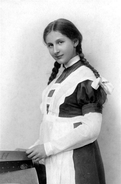 vintage everyday 24 vintage portrait photos of russian teen girls from the 1900s early photos