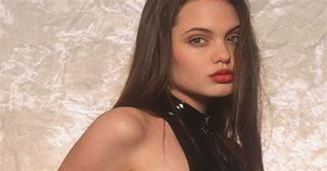 Never Seen Before Snaps Of A Bikini Clad 16 Year Old Angelina Jolie Surface Ok Magazine
