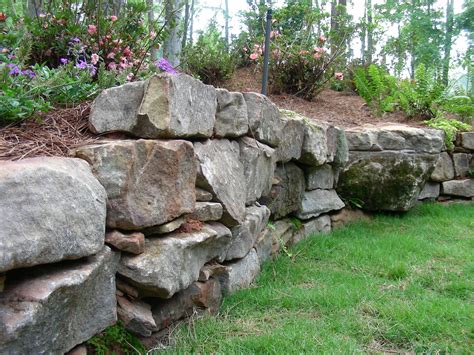 How To Build A Retaining Wall With Boulders Lashawnda Mezquita