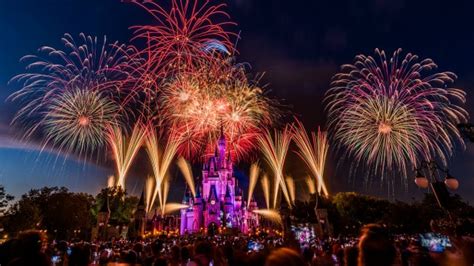 Independence Day 4th Of July Fireworks At Walt Disney World