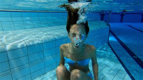 Carla Underwater Blowing Bubbles Underwater Youtube