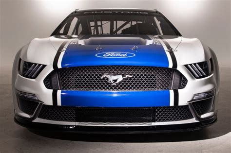Ford Mustang Nascar Cup Race Car Revealed Ahead Of Daytona 500 Debut