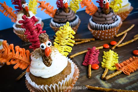 Turkey Cupcakes For Thanksgiving The Shabby Creek Cottage