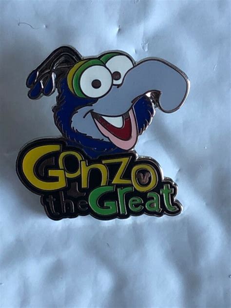 Disney Hidden Mickey Pin 41185 Gonzo The Great Muppets Cast Lanyard