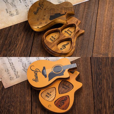 Customized Wooden Guitar Picks With Case