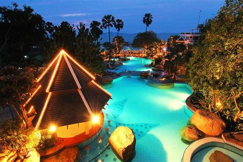 Hotel Long Beach Garden Na Kluea Thajsko Pattaya 5 842 Kč Invia