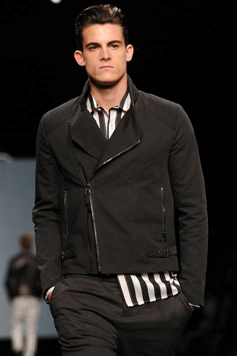 The Hottest Male Models From Milan Men S Fashion Week Milan Men S Fashion Week Short Men