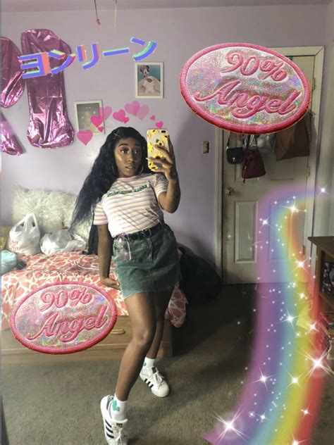 All bodies are beautiful, so don't be afraid to show off yours! 90s Aesthetic 🌸 | Trending outfits, Girl outfits, Outfits ...